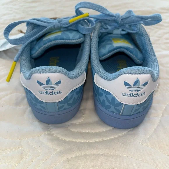 NWT Adidas Kids 2 tone Blue Superstar 1 Sneakers with Yellow Accents - Picture 6 of 8